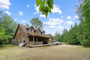 $1,250,000 - 899 Qualicum Rd<br>British Columbia, V9K 1M5