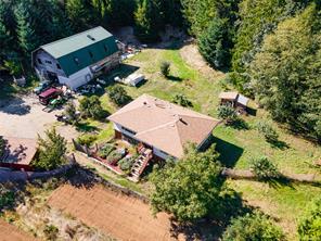 $1,240,000 - <strong>1075 Spider Lake Rd, (PQ Qualicum North)</strong><br>Parksville/Qualicum British Columbia, V9K 2L7