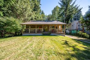 $1,150,000 - 3465 CESSFORD Rd<br>British Columbia, V9J 1R4