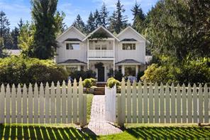 $1,725,000 - 234 Hoylake Rd<br>British Columbia, V9K 1K5