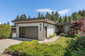 $1,144,000 - 208 Westwood Rd<br>British Columbia, V9R 6S3