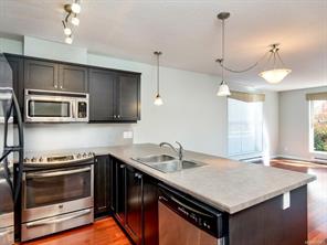 $349,900 - 555 Franklyn St<br>British Columbia, V9R 2X9