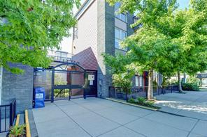 $359,900 - 555 Franklyn St<br>British Columbia, V9R 2X9