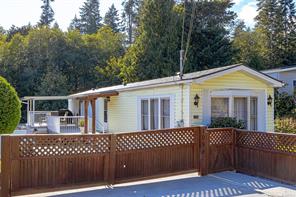 $439,900 - 1086 Bourban Rd<br>British Columbia, V8H 1A6