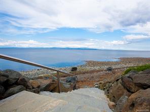 $749,900 - 5251 Island Hwy<br>British Columbia, V9K 2C1