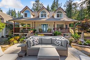 $1,985,000 - 6249 Island Hwy<br>British Columbia, V0R 3B0