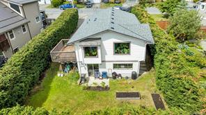 $699,000 - 8145 Musgrave St<br>British Columbia, V0R 1R0