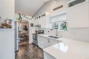 $939,900 - 6028 Newport Dr<br>British Columbia, V9V 1M6