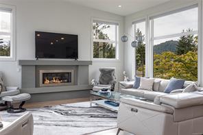 $1,688,000 - 3455 Cambridge Rd<br>British Columbia, V9P 9G5