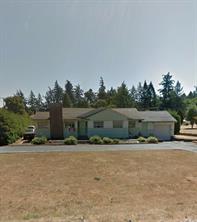 $2,100,000 - 1919 Sooke Rd<br>British Columbia, V9B 1W1