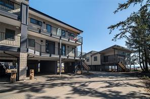 $1,025,000 - 9022 Clarkson Ave<br>British Columbia, V9J 1B3