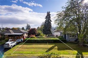 $389,000 - 850 Sunderland Ave<br>British Columbia, V9S 4Z4