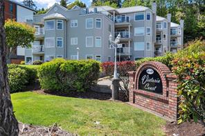 $465,000 - 670 Island Hwy<br>British Columbia, V9W 1A6