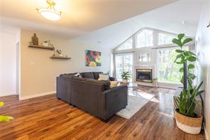 $499,000 - 571 Bradley St<br>British Columbia, V9S 1B9