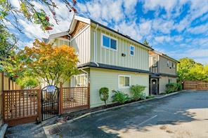 $499,900 - 582 Rosehill St<br>British Columbia, V9S 1H6