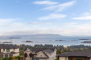 $899,000 - 7310 Spence's Way<br>British Columbia, V0R 2H0