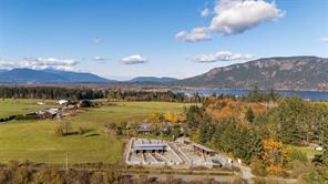 $3,500,000 - 1885/1881 Wilmot Rd<br>British Columbia, V0R 1N1