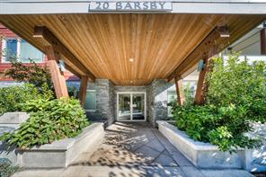 $399,900 - <strong>20 Barsby Ave, (Na Old City)</strong><br>Nanaimo British Columbia, V9R 0K4