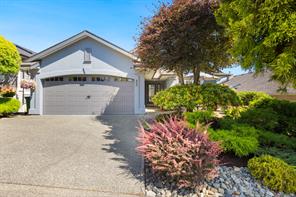 $950,000 - 808 Country Club Dr<br>British Columbia, V0R 1L1