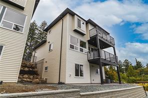 $899,000 - 905 Harbour View St<br>British Columbia, V9R 0K5