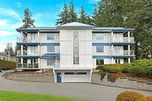 $424,900 - 1970 Comox Ave<br>British Columbia, V9M 3M7