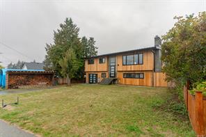 $639,900 - 4439 South Cres<br>British Columbia, V9Y 1L8