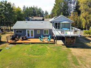 $649,900 - 6561 Walker Rd<br>British Columbia, V9Y 8W8