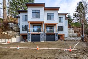 $799,000 - 990 1st St<br>British Columbia, V9N 1A9