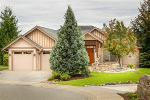 $1,595,000 - 1067 Roxboro Pl<br>British Columbia, V9R 7C2