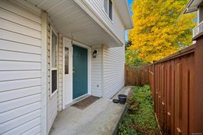 $649,000 - 4615 Muir Rd<br>British Columbia, V9N 9A9