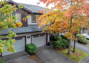 $699,900 - 344 Hirst Ave<br>British Columbia, V9P 1K4