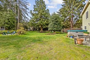 $949,900 - 8083 Southwind Dr<br>British Columbia, V0R 2H0