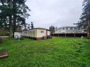 $899,000 - 592 Heatherly Rd<br>British Columbia, V9C 1K1