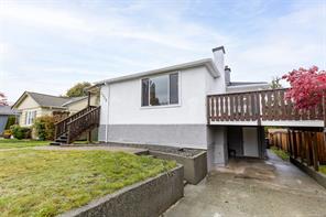 $629,000 - 4052 9th Ave<br>British Columbia, V9Y 4V2