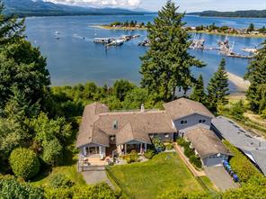 $2,300,000 - 200 Crome Point Rd<br>British Columbia, V0R 1G0