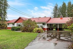 $849,900 - 711 Powerhouse Rd<br>British Columbia, V9N 9L1