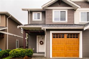 $598,500 - 1720 Dufferin Cres<br>British Columbia, V9S 0B9