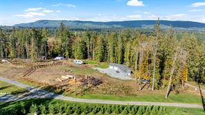 $950,000 - 5056 White Rd<br>British Columbia, V9L 6H5