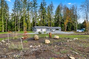 $950,000 - 5056 White Rd<br>British Columbia, V9L 6H5