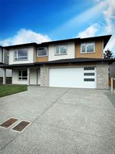 $975,000 - 618 Eighth St<br>British Columbia, V9R 3T3