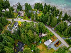 $785,000 - 7839 Ships Point Rd<br>British Columbia, V0R 1W0