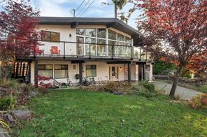 $830,000 - 1445 Stag Rd<br>British Columbia, V9W 6C9