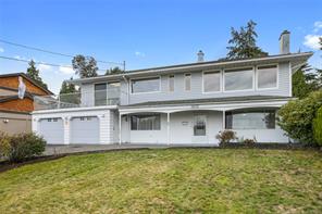 $899,900 - 2605 Cosgrove Cres<br>British Columbia, V9S 3P5