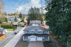 $689,900 - 1786 15th St<br>British Columbia, V9N 2C2