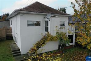 $614,900 - <strong>748 Nicol St, (Na South Nanaimo)</strong><br>Nanaimo British Columbia, V9R 4V1