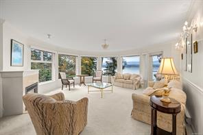 $875,000 - 2275 Comox Ave<br>British Columbia, V9M 1X6