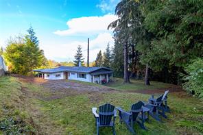 $589,999 - 110 Arbutus Cres<br>British Columbia, V9G 1T8