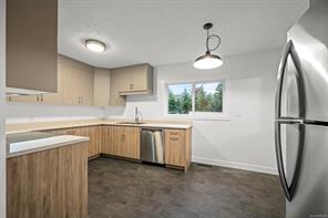 $749,000 - 4703 Cumberland Rd<br>British Columbia, V0R 1S0