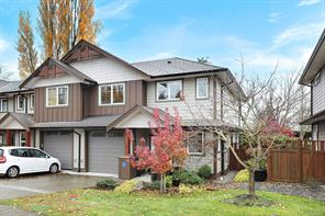 $769,000 - 2030 WALLACE Ave<br>British Columbia, V9M 1X3