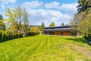 $998,000 - 2359 Gould Rd<br>British Columbia, V9X 1K1